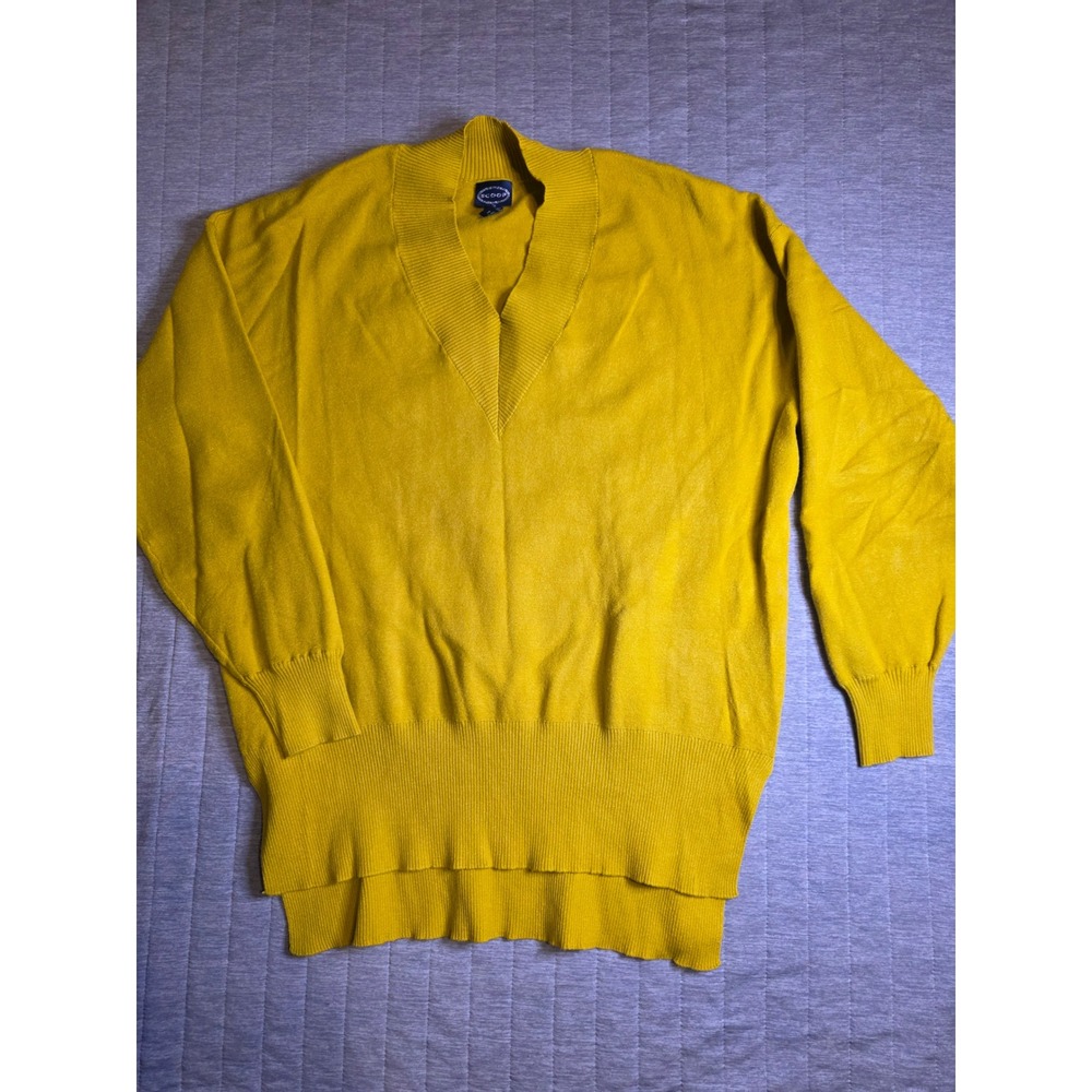 1426 Scoop Women Mustard Yellow V-Neck Oversized Sweater Sz M 8-10 SCSR-2310180A